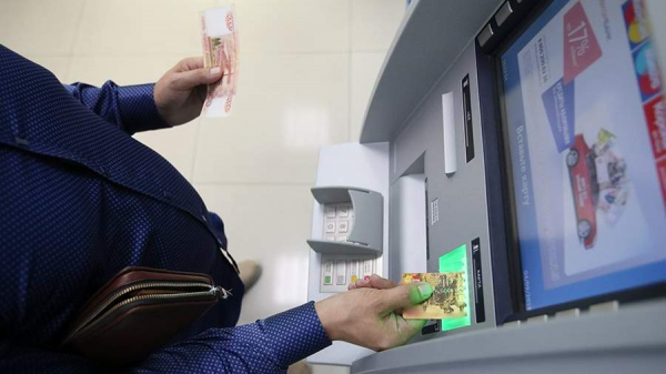 В ЦБ заверили в стабильной работе в РФ карт всех платежных систем
