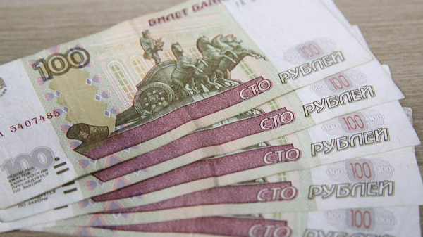 Глава Гознака допустил смещение срока выхода новой купюры в 100 рублей
