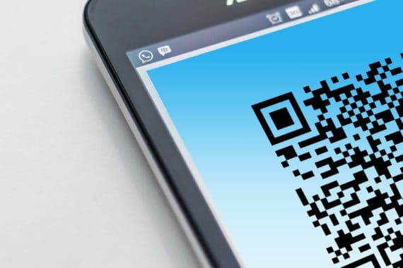 Как QR-код может помочь бизнесу не платить за прием платежей? Реальный кейс компании и банка