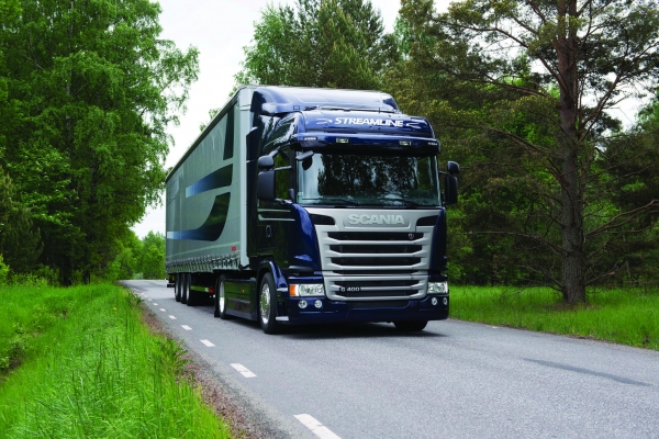 Почему грузовые автомобили способны проехать миллионы километров, а легковые – нет? Объясняют эксперты